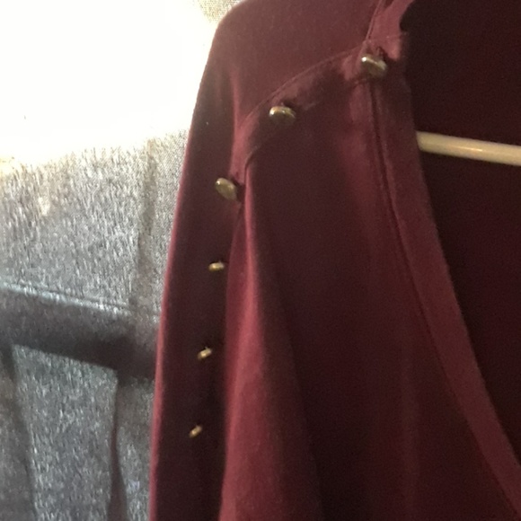 Top - Picture 3 of 3